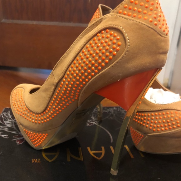 Brand New Never Worn Nude Pumps - Picture 2 of 5